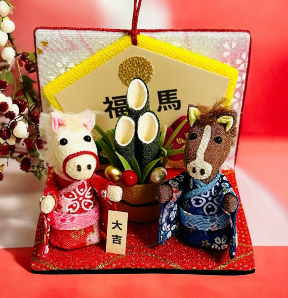 ちりめん細工「お正月 干支 絵馬とお馬ちゃん」 その他置物 黒ごま