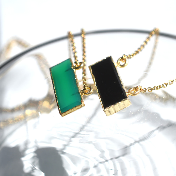 秋の新作【選べる・数量限定】個性派　レクタングル　オニキス　ブラック/グリーン　サージカルステンレスネックレス 10枚目の画像