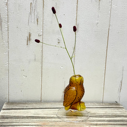 フクロウのガラスベース 1輪挿し  ナチュラル可愛い花器 7枚目の画像