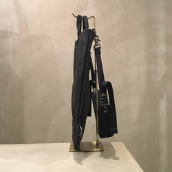 ハンドル付き薄マチショルダー／変形出来る／-LESS 9枚目の画像