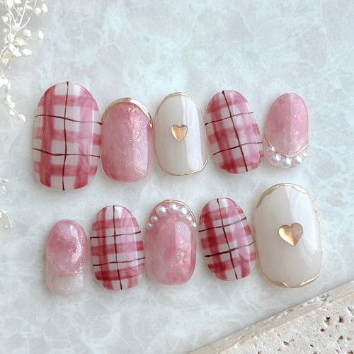 マロンブラウンのチェックネイル 推しネイル ウェディング チェック