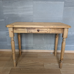 カントリー木工　ろくろ脚のパソコンデスク　 学習机　作業台 ろくろ脚のパソコンデスク 学習机 作業台 アンティーク風デスク