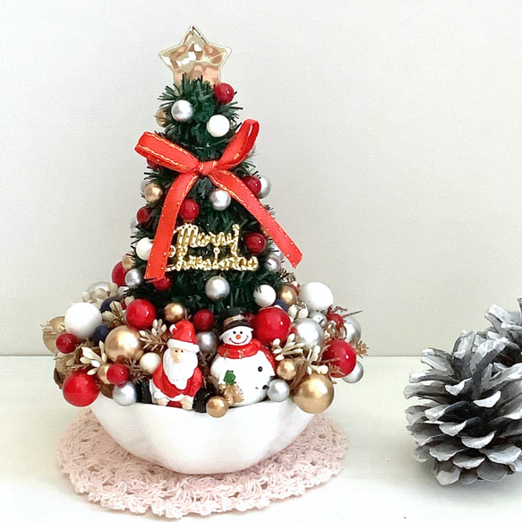 新品　クリスマス飾り　サンタ スノーマン　飾り三つ 新品 クリスマス飾り サンタクロース トナカイ スノーマン 三つセット