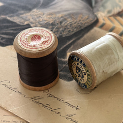 フランスの古い糸　2箱 糸 | Brocante de La Cocotte （フランスアンティーク・ドライ
