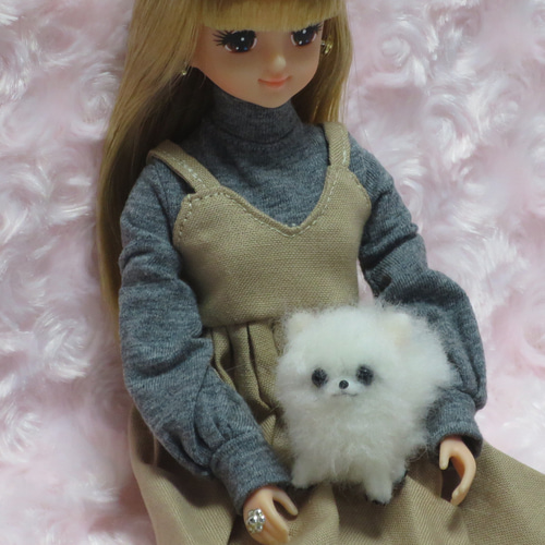 羊毛フェルト 犬 ポメラニアン ミニチュアドールハウス お人形のペットに 羊毛フェルト犬 ポメラニアン 白 ホワイト ミニチュアドールハウス
