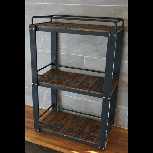 宮崎の桧香るウイスキーラック 棚 鉄×木製アイアンラック／おうちバー