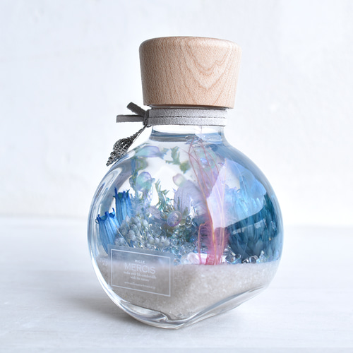 ハーバリウム】『スノードーム』オーロラ海月（クラゲ）〜幻想の海