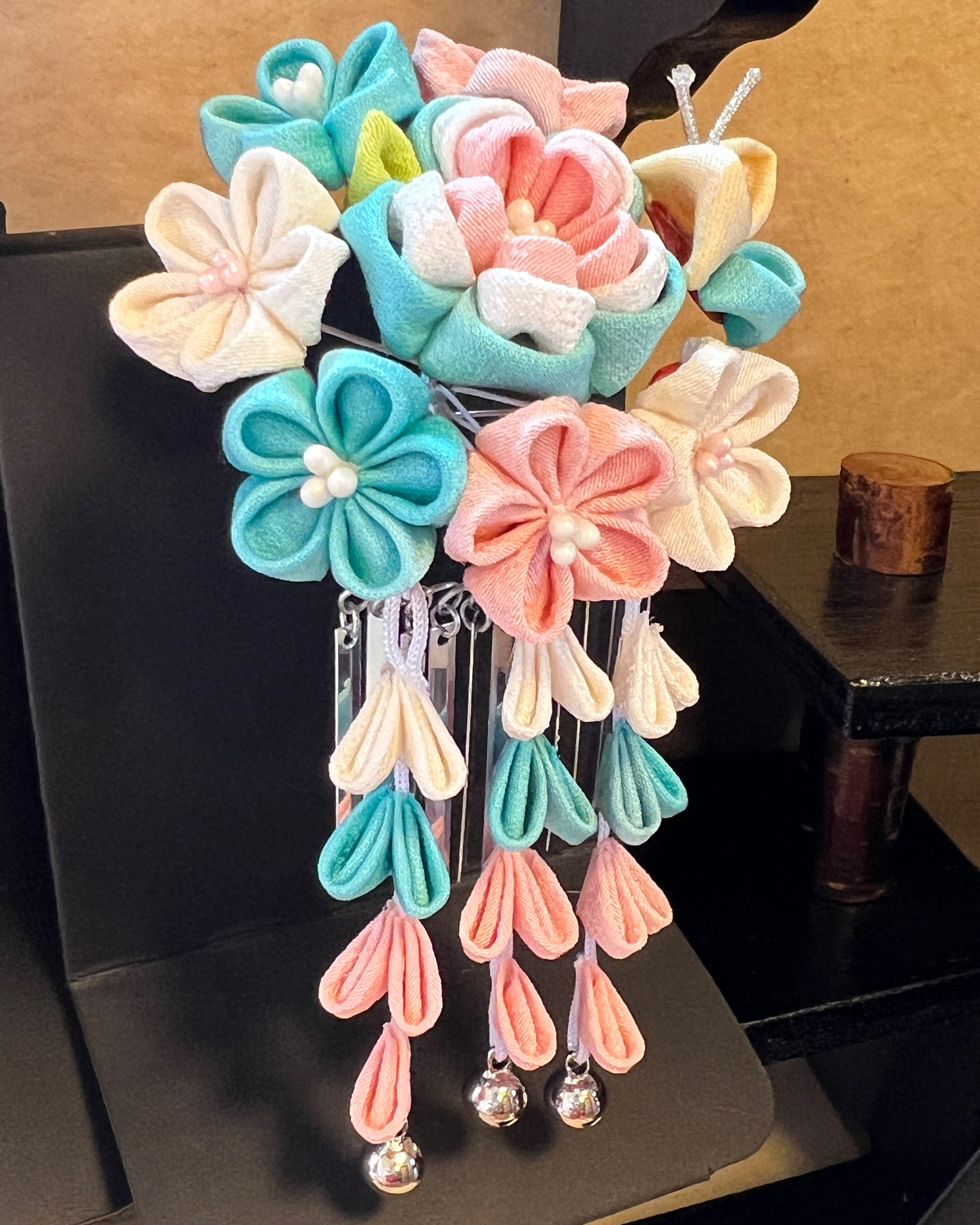 七五三髪飾り＊｜はなの記憶-伝統かんざし-福梅に蝶々（ミント）