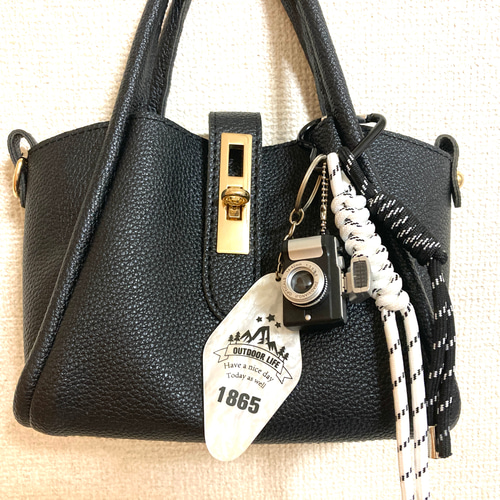 じゃらじゃらキーホルダー キーチャーム アウトドア 黒 カメラ