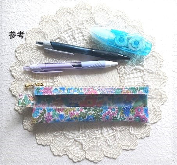 ペンケース小　メガネケース　クリアポーチ　クラシックガーデン　リバティ　ラミネート　♡最も有名で愛されている定番柄の饗宴 11枚目の画像