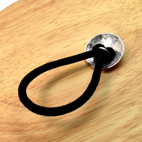 桜の花びら 円形 シルバーヘアゴム 一点物 No-07 5枚目の画像