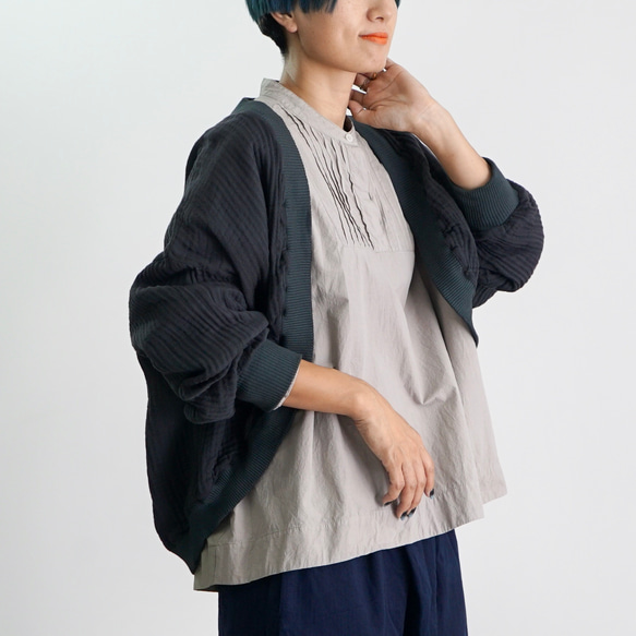 【数量限定】ポータブルカーディガン/三河木綿ヘリンボーン/選べる3カラー 5枚目の画像