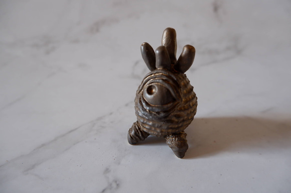 ミニ樹土鬼香立て3　塊根植物　多肉植物　盆栽　植木鉢　作家鉢　ミニチュア　沖縄 1枚目の画像