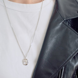 【秋冬新作】カジュアル　フォーマル　パールロングネックレス　シルバー925 3枚目の画像