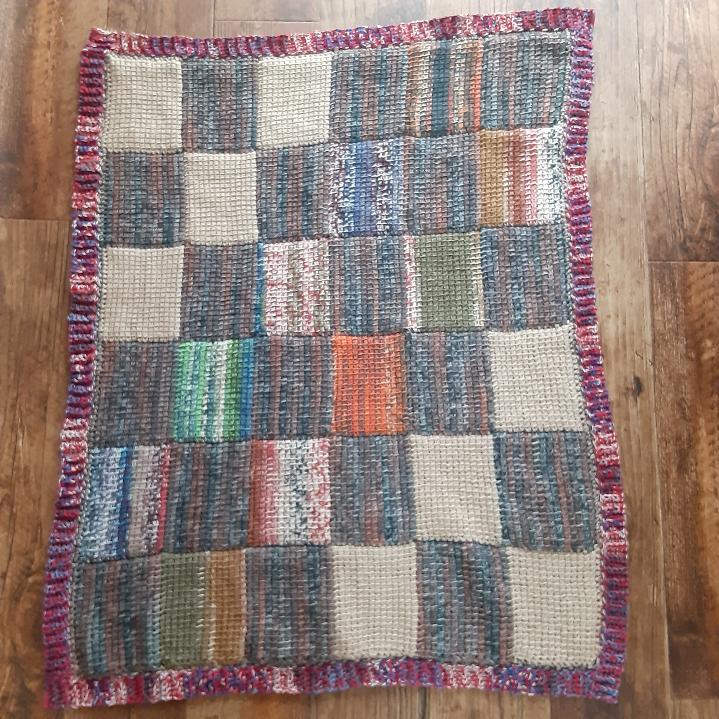 送料無料❤️　opal毛糸アフガン編みミニブランケット