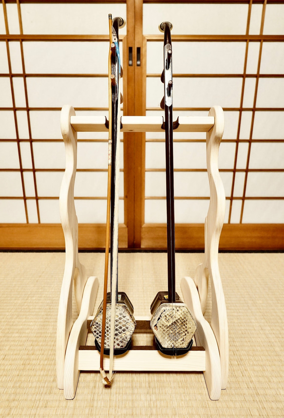 【限定１台】手作り木工　木製二胡スタンド （無塗装） ２丁掛け 3枚目の画像