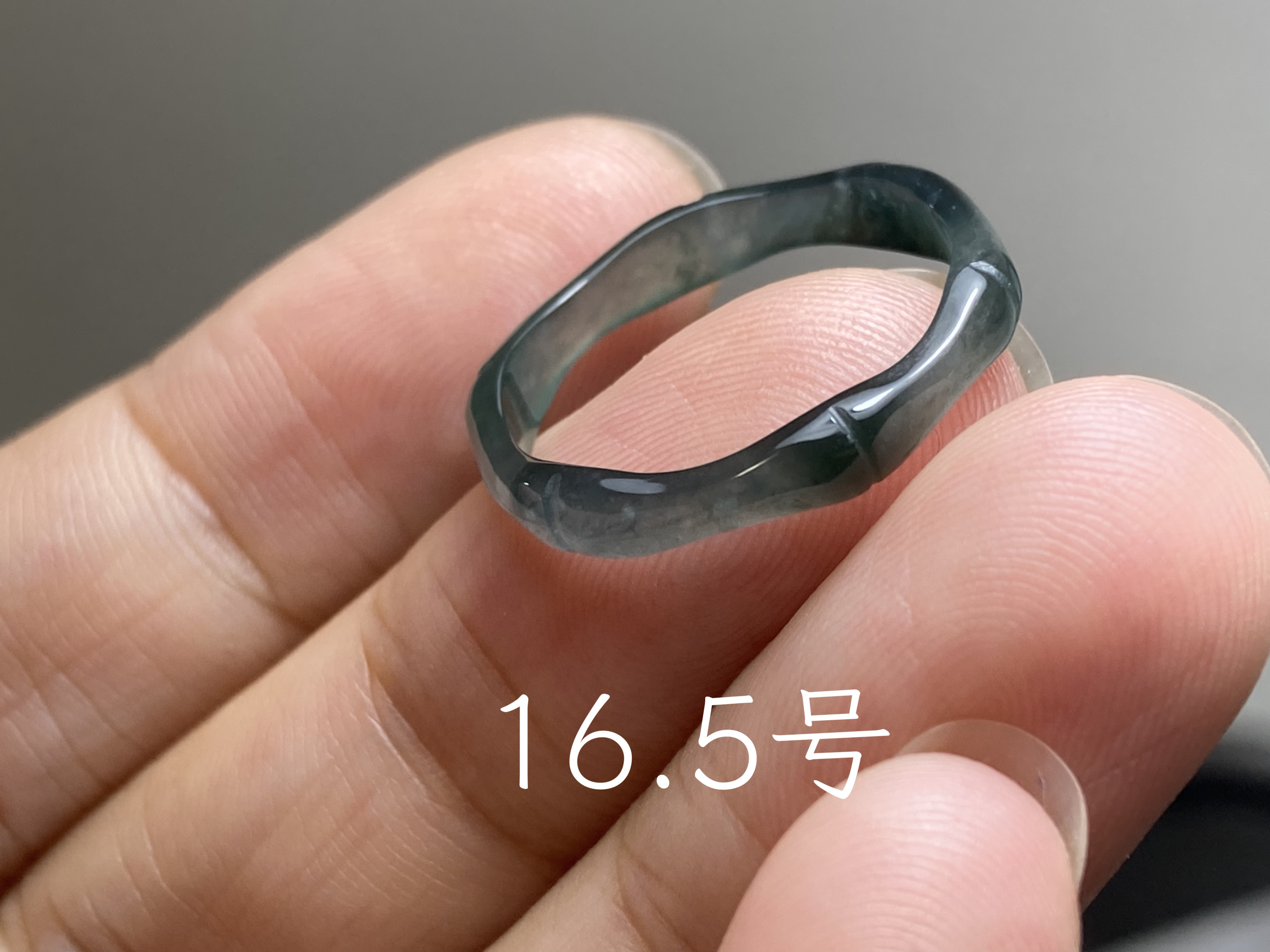 L14-106 氷種 竹節 リング 高級感 黒灰色 16.5号 グアテマラ産 A貨 本翡翠 くりぬき 黒翡翠
