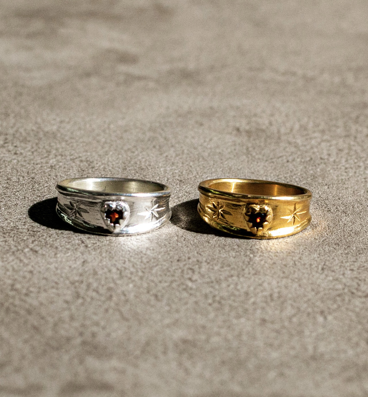 Stellar heart garnet ring      ハートのガーネットリング/送料無料