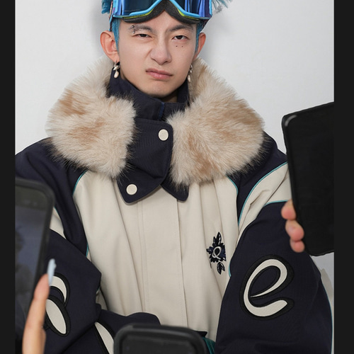 25-26秋冬限定 スノーボードウェア 上下セット スノボウェア スキー