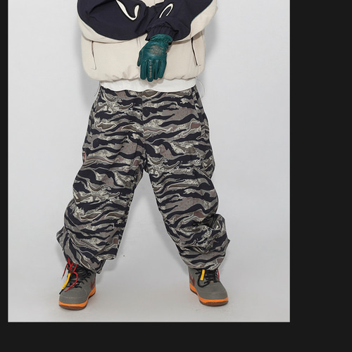 25-26秋冬限定 スノーボードウェア 上下セット スノボウェア スキー