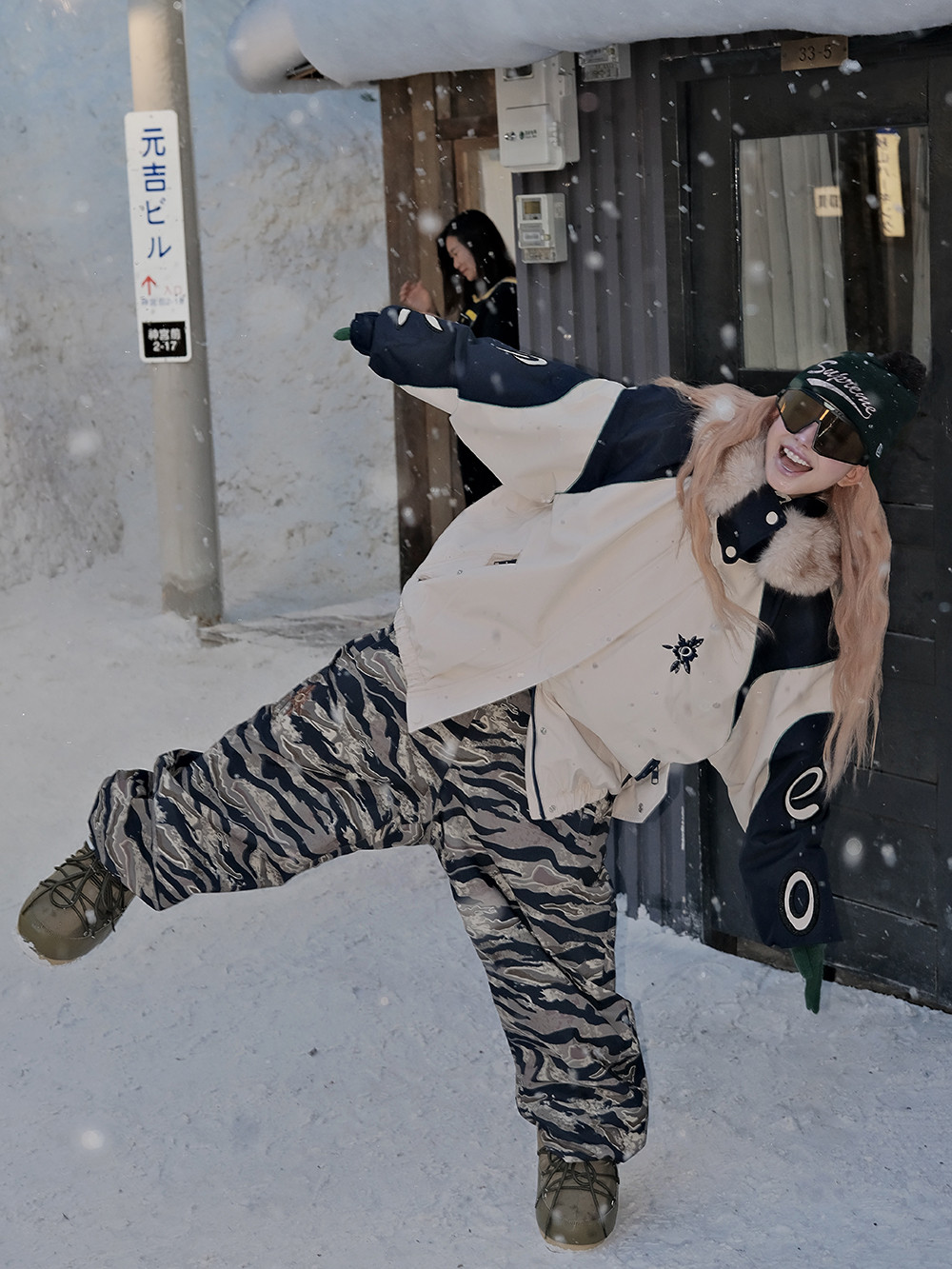 25-26秋冬限定 スノーボードウェア スノボウェア スキーウェア 迷彩
