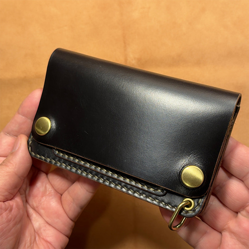 クロムエクセルレザー・ブラック茶芯｜ミドルトラッカーウォレット