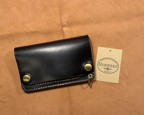 クロムエクセルレザー・ブラック茶芯｜ミドルトラッカーウォレット