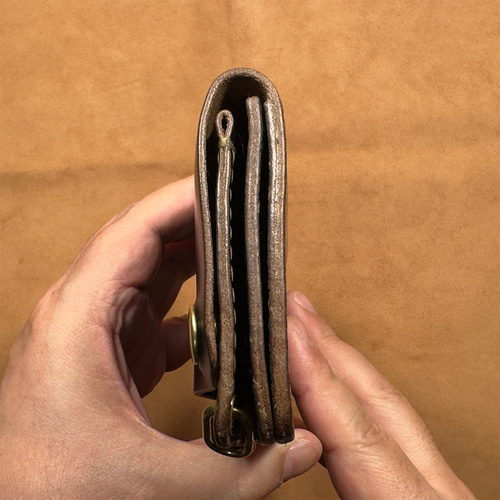 クロムエクセルレザー・ブラック茶芯｜ミドルトラッカーウォレット