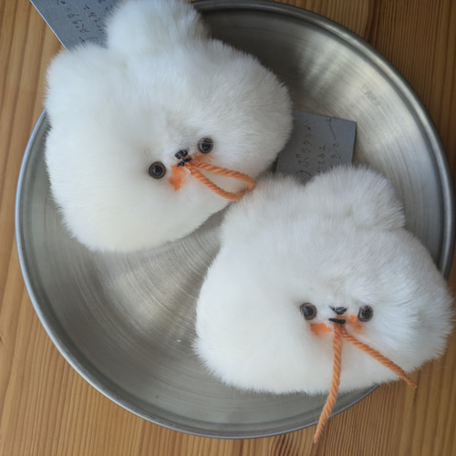 ナポリタンが出ちゃってるようさぎさんキーホルダー ぬいぐるみ