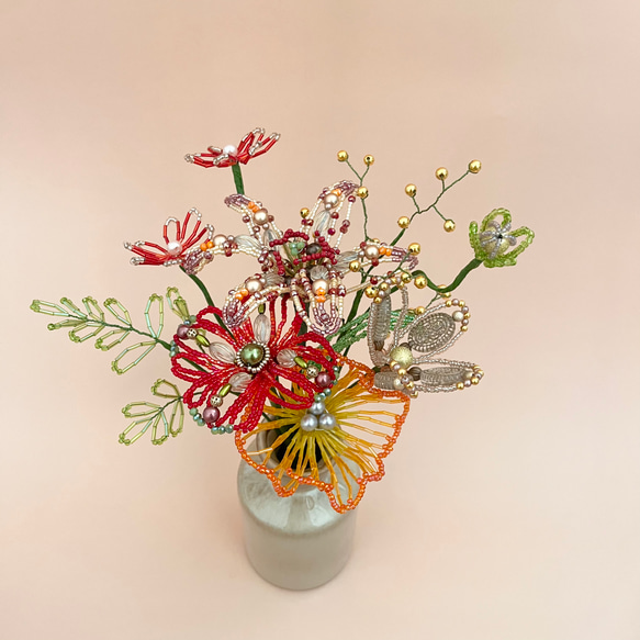 ビーズフラワー　ブーケ（レッド／オレンジ／グリーン） 4枚目の画像