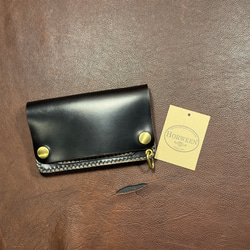 国産ヌメ革・丘染めブラック茶芯｜ショートトラッカーウォレット｜手染め仕上げ ショートトラッカーウォレット｜丘染めブラック茶芯・国産ヌメ革