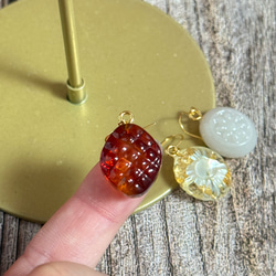 3粒セット 秋のレトロキャンディ ピアス・イヤリング・イヤーカフ　べっこう　ブラウン　ベージュ　チャーム変更可能　シェル 6枚目の画像