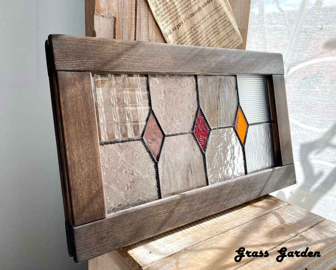 ステンドグラスパネル　ダイヤ柄