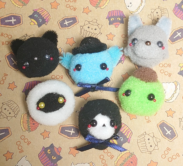 ポンポンアクセサリー♪フェイスブローチ★ハロウィンのお友達⒨(· ⩌ ·)死神 4枚目の画像