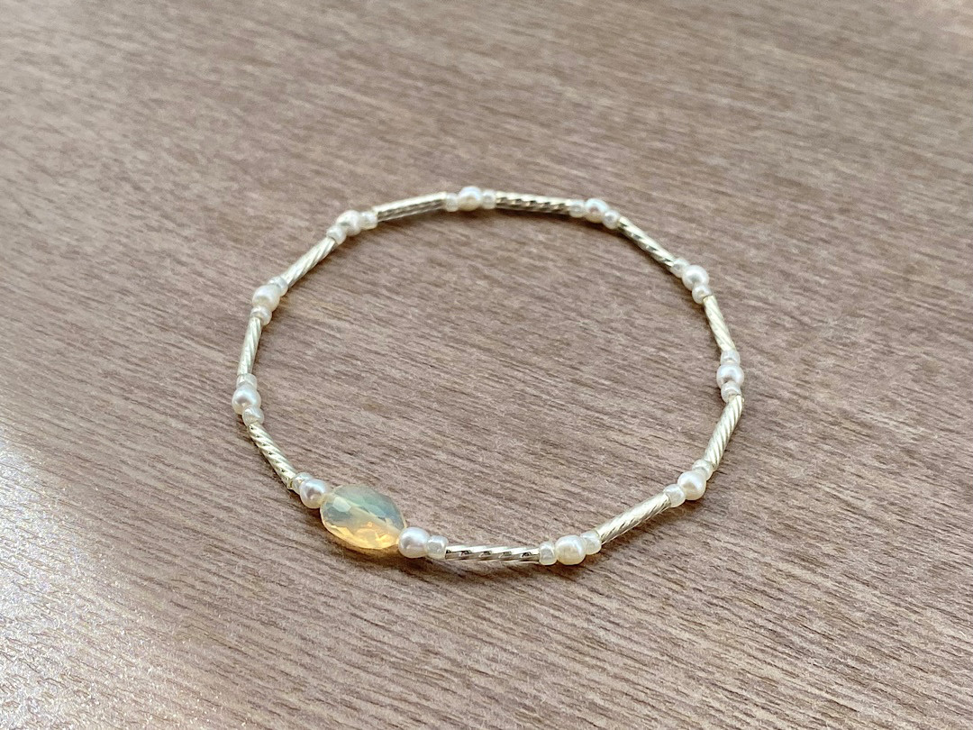 オパール 天然石 ヴィンテージビーズ ホワイトシルバー ブレスレット