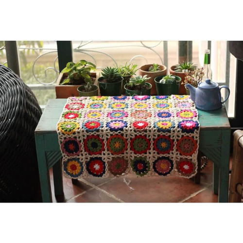 ハンドメイド かぎ針編みブランケット】レトロ 丸デイジー柄 ひざ掛け