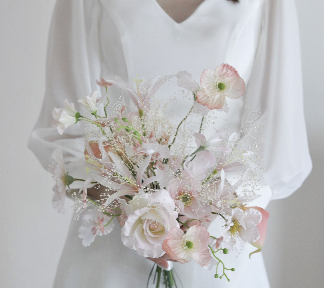 【即納・春におすすめ】かすみ草たっぷりのふわふわミニブーケ／前撮り・挙式・二次会・冬婚・春婚