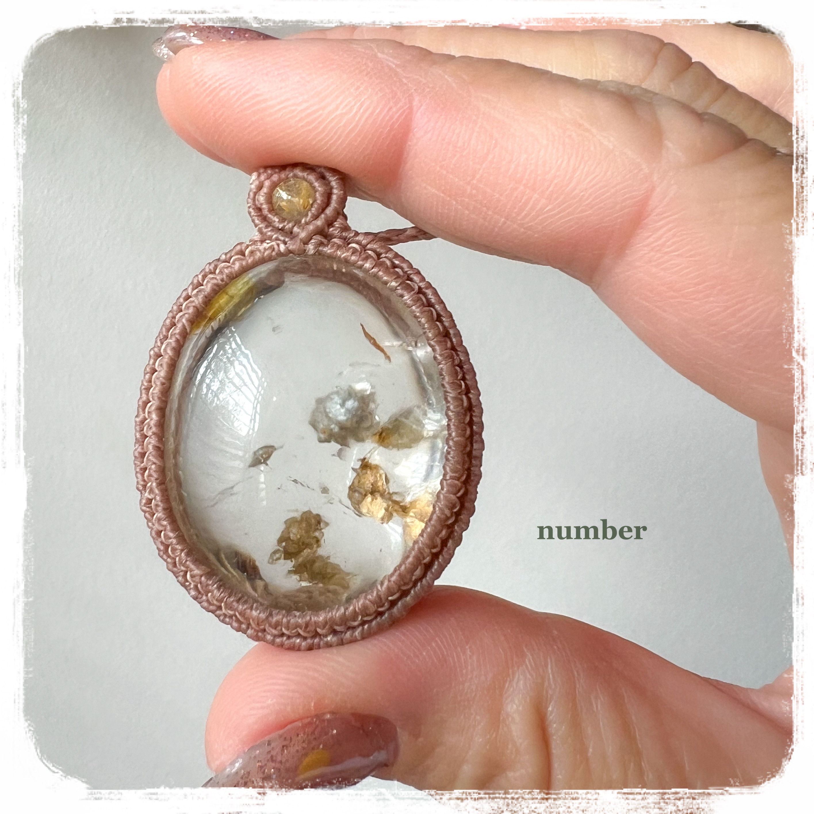 ★透明な世界★ガーデンクォーツのマクラメネックレス★