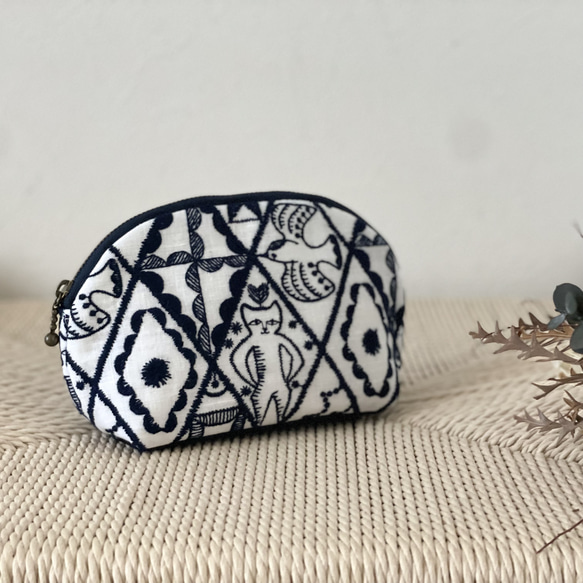 ⚮̈ミナペルホネン シェルポーチ symphony white × navy ポーチ