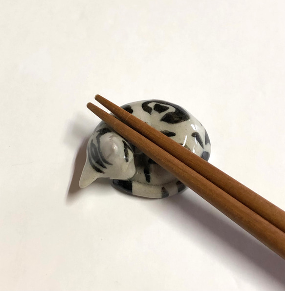 猫の箸置き三態（アメショ）　はしおき　アメリカンショートヘア　陶器　 4枚目の画像