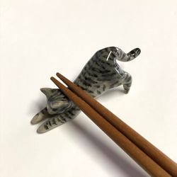 猫の箸置き三態（サバトラ）　はしおき　サバトラ猫　陶器　 3枚目の画像