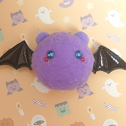 ポンポンアクセサリー♪フェイスブローチ★ハロウィンのお友達⒨(· ⩌ ·)コウモリ 4枚目の画像