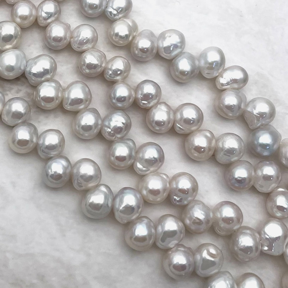 淡水パール 真珠 クレオ穴 有核 バロック セミラウンド 雫 ドロップ  7mm 8mm 中粒 19cm tp0021 1枚目の画像