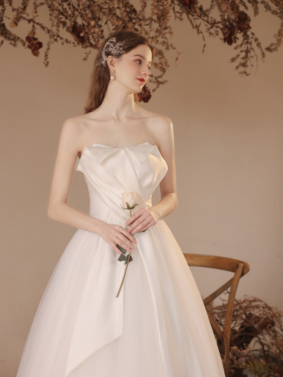 ベージュ サテン ウェディングドレス オフショルダー 韓国風 結婚式 花嫁 前撮り 披露宴 C005
