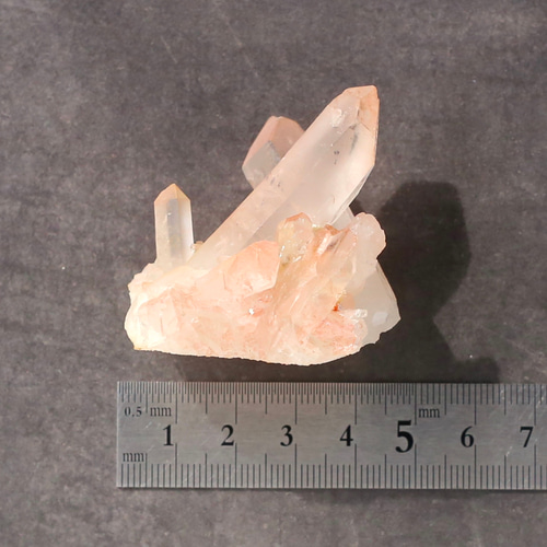 コロンビア産クォーツ ピンク 水晶 天然石 水晶 鉱物 一点物