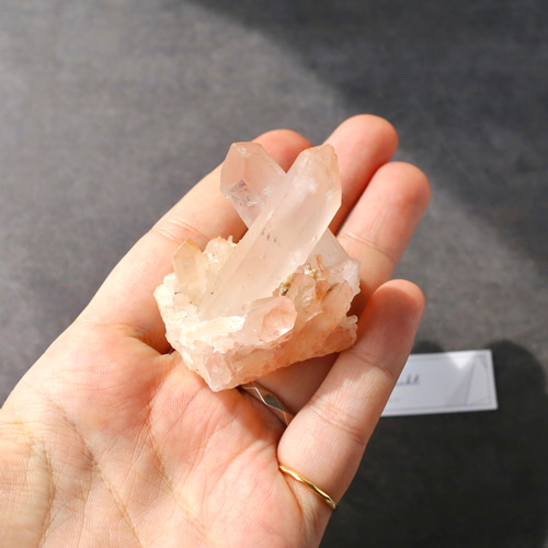 コロンビア産クォーツ ピンク 水晶 天然石 水晶 鉱物 一点物