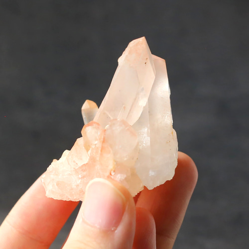 コロンビア産クォーツ ピンク 水晶 天然石 水晶 鉱物 一点物