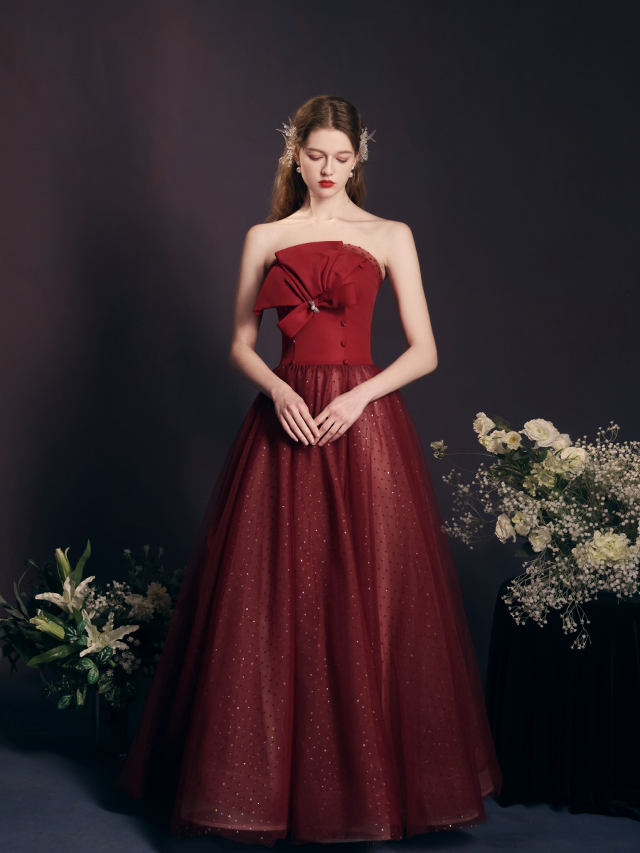 ワインレッド ウェディングドレス 豪華 ノースリーブ 韓国風 結婚式 花嫁 前撮り 披露宴 C028