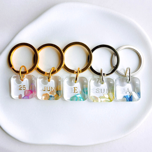 オーダーページ　推し活　レジン　キーホルダー　バックチャーム 名入れ 文字入れ】シェル＊レジンキーホルダー＊推し活＊クリア