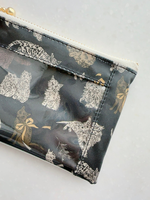 リバティ2025AW「コー・アンド・エイト」（すみ黒地）パスケース＆リールストラップ☆ラミネート☆PVC☆ねこ 7枚目の画像